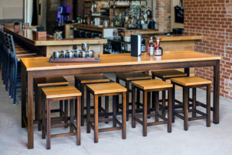 COMMUNITY TABLE & BARSTOOLS