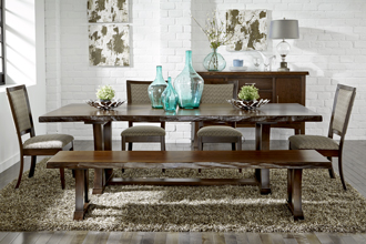 LIVE EDGE DINING