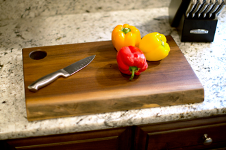 LIVE EDGE CUTTING BOARD, WALNUT